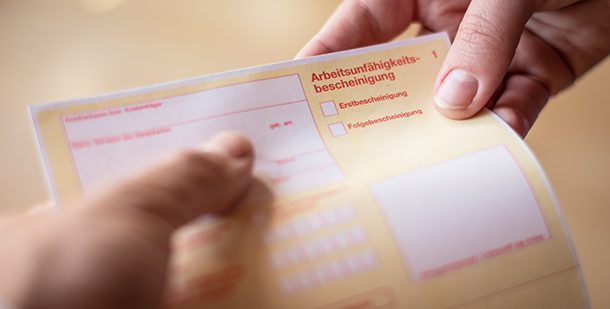 Sich bei einer Krankschreibung richtig verhalten: Dos und Don’ts!